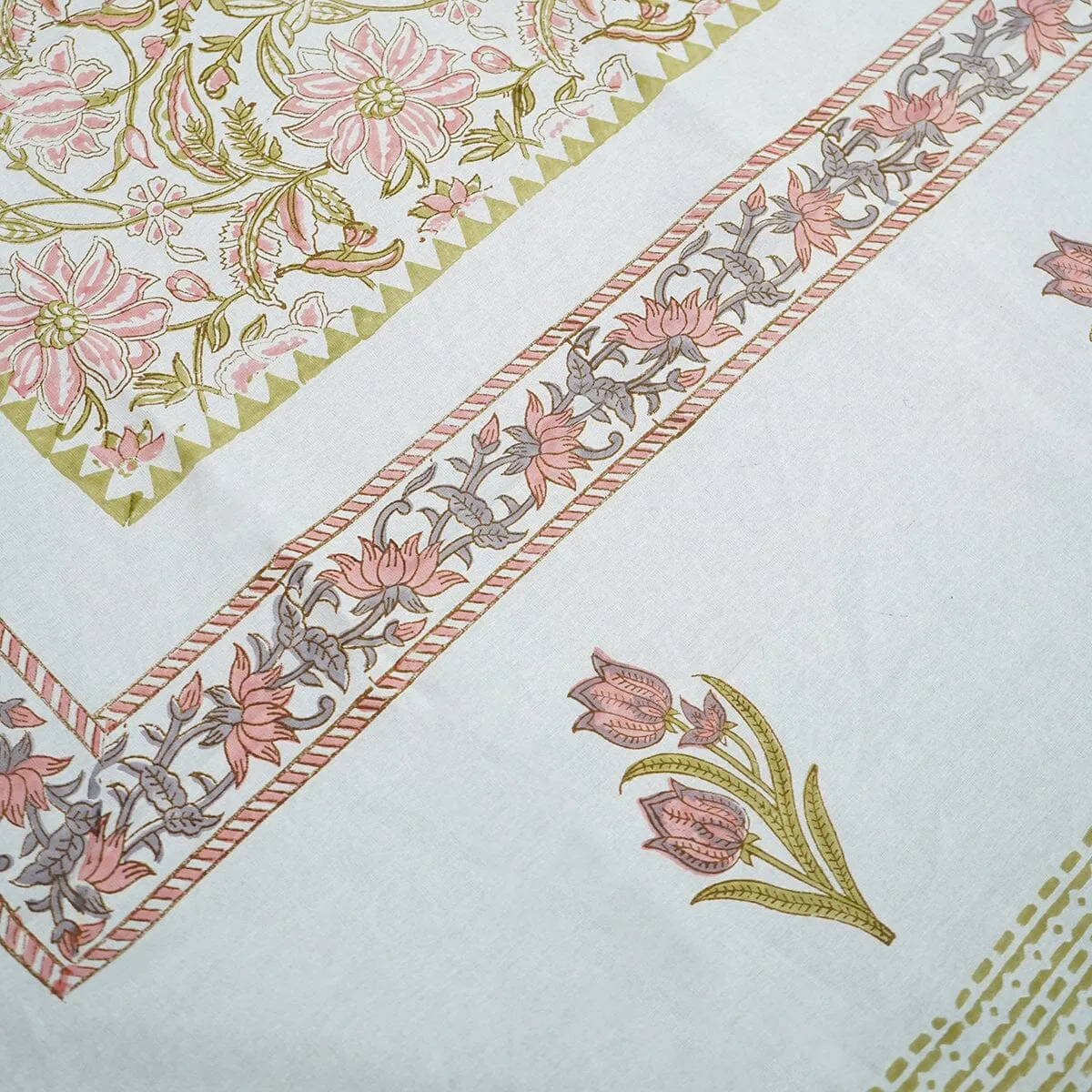 Afjali Tulip Floral Block Printed Table Cover