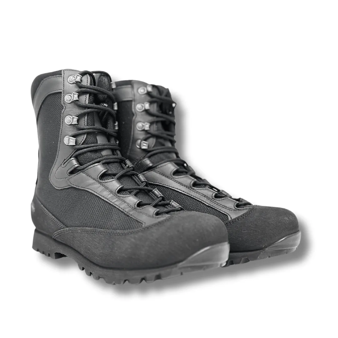 AKU Pilgrim GTX High Leg Wide Black