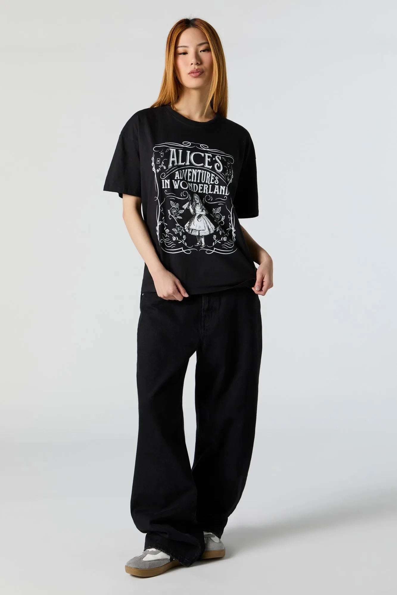 Alice In Wonderland Graphic Boyfriend T-Shirt