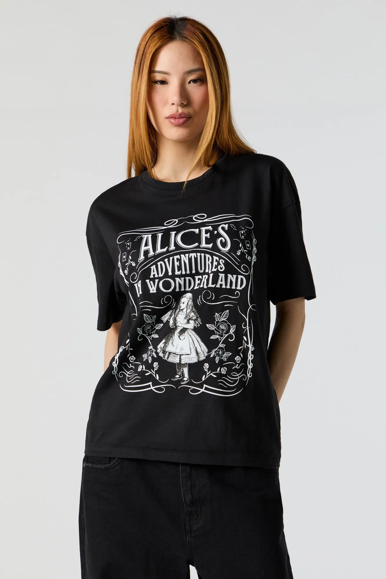 Alice In Wonderland Graphic Boyfriend T-Shirt