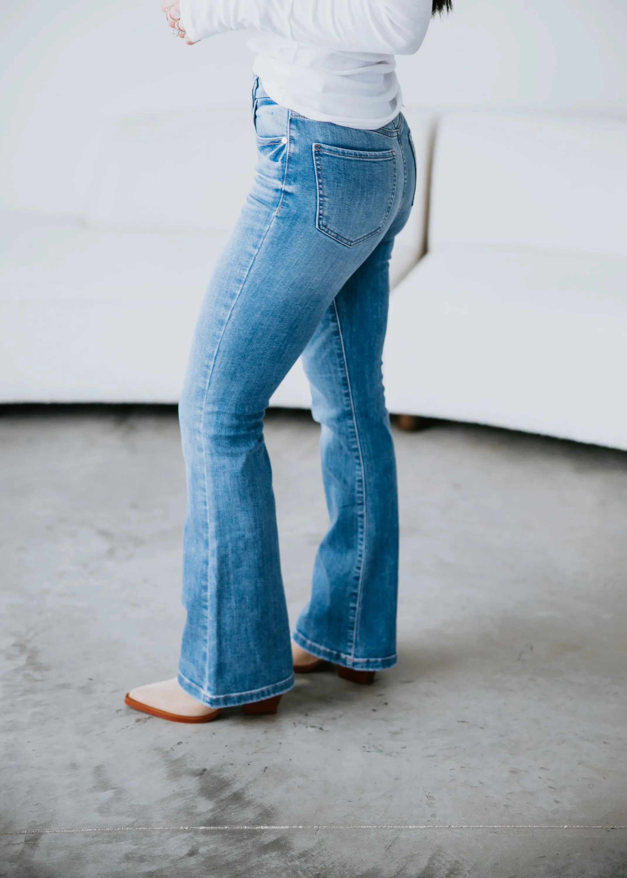 Aliyah Flare Jean