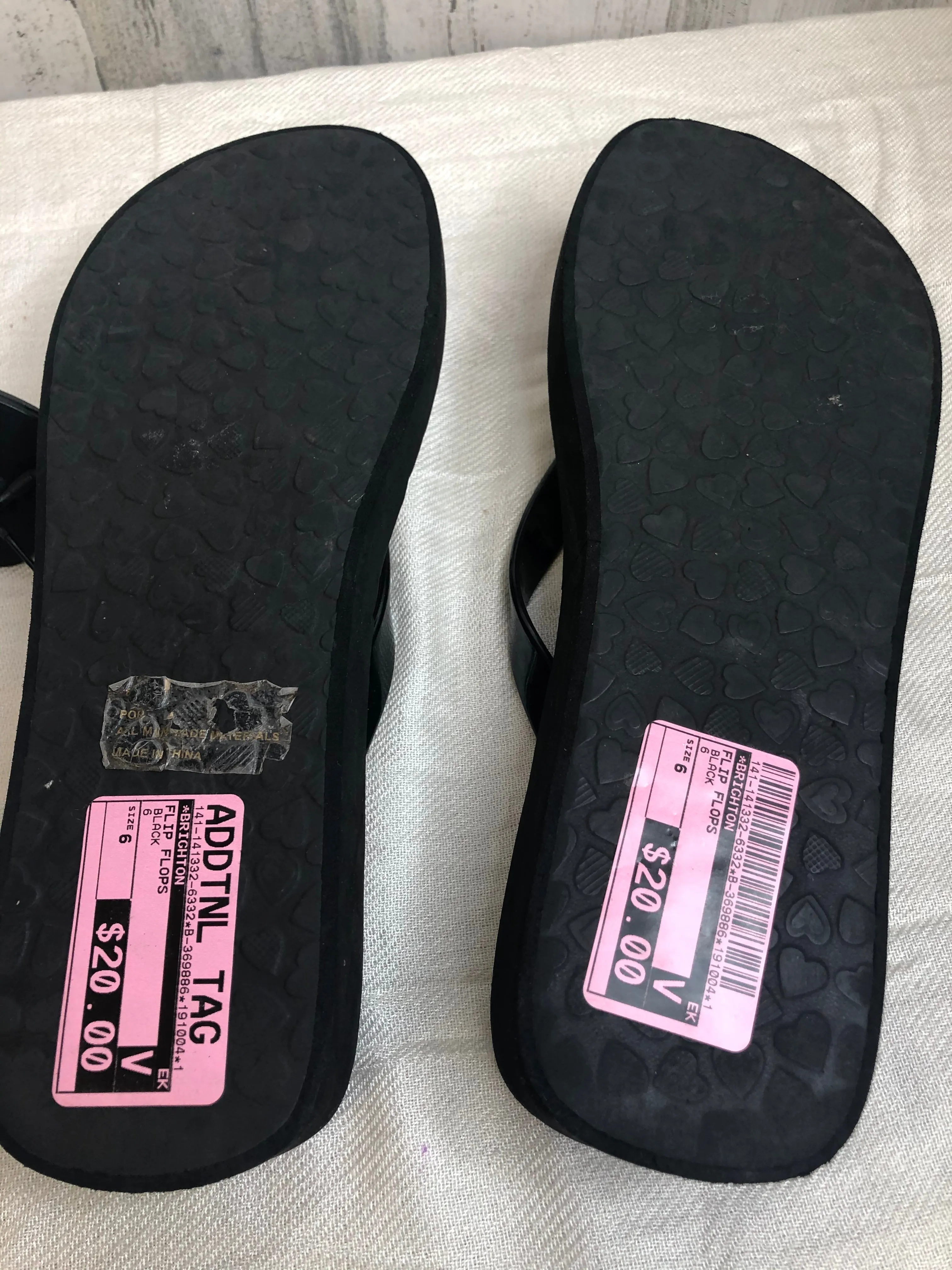 Brighton Flip Flops Size: 6