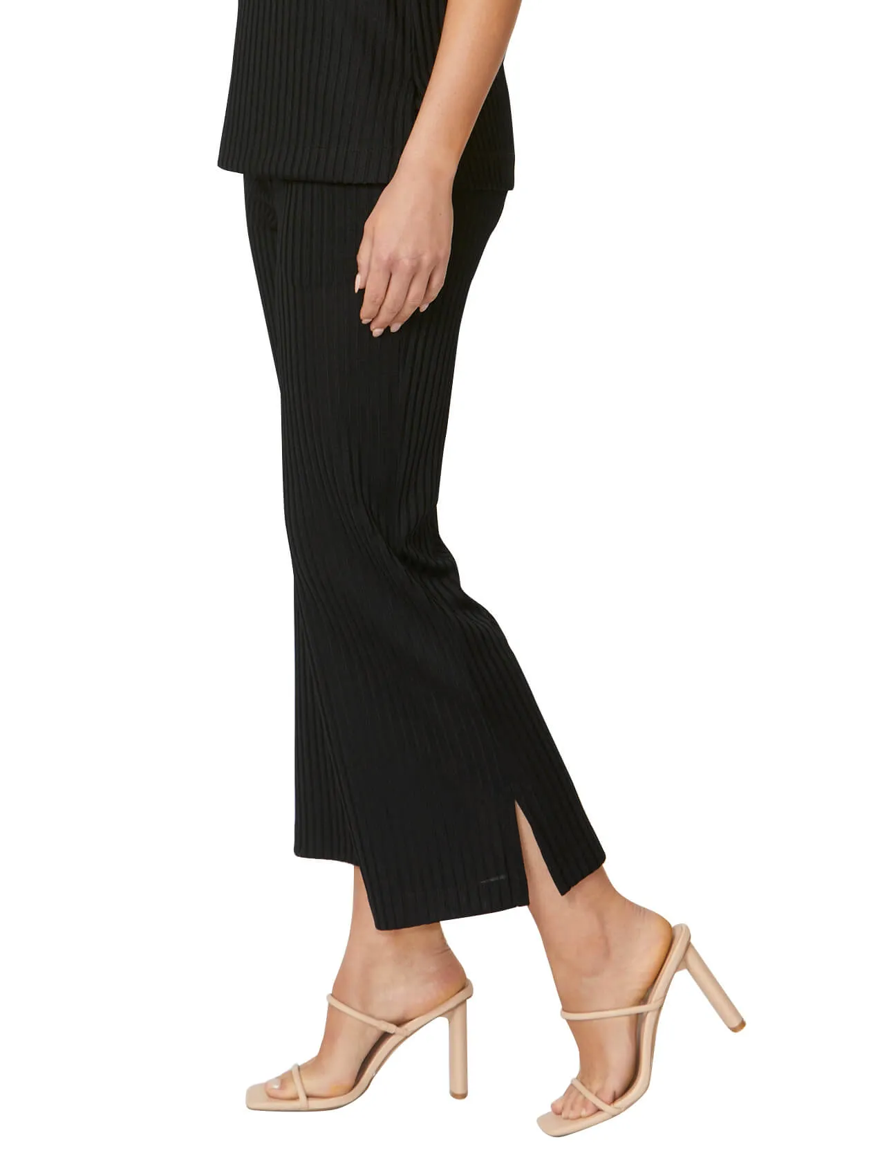 Carrie Black Cropped Pant