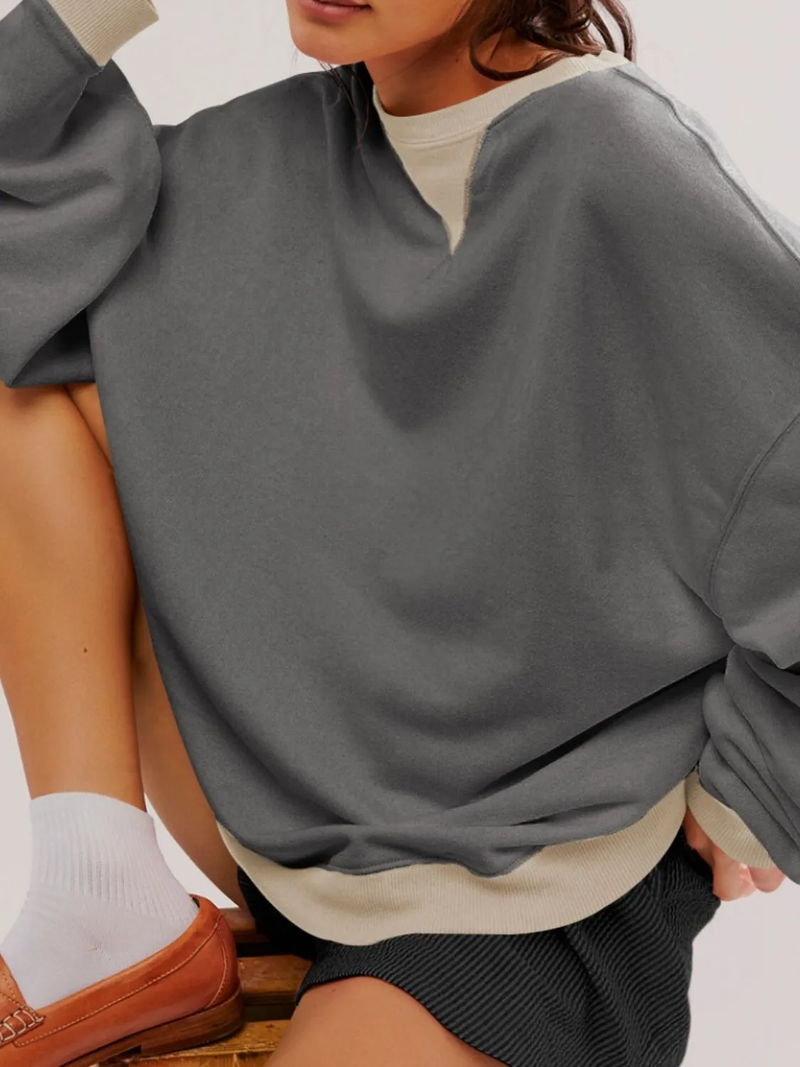 Dropped Shoulder Long Sleeve Sweatshirt with Contrast Detailing