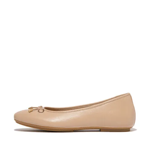 Delicato Bow Soft Leather Ballet Flat in Classic Beige