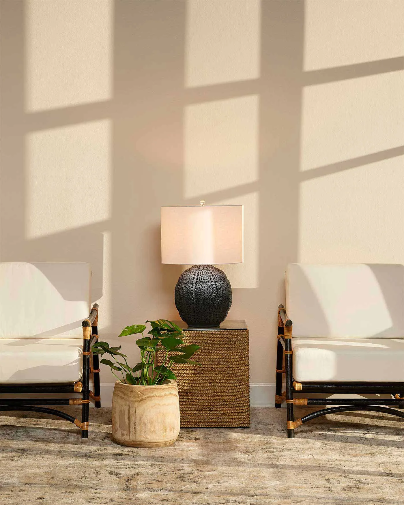 Lunar Table Lamp - Black