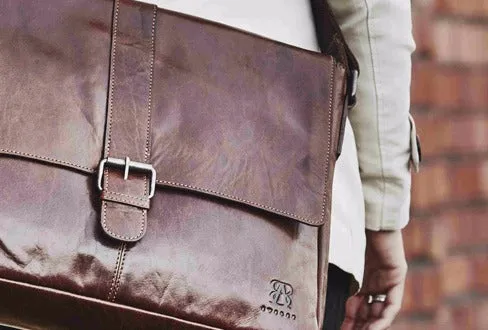 New Messenger Bag | Brown | Waxed Buffalo Leather