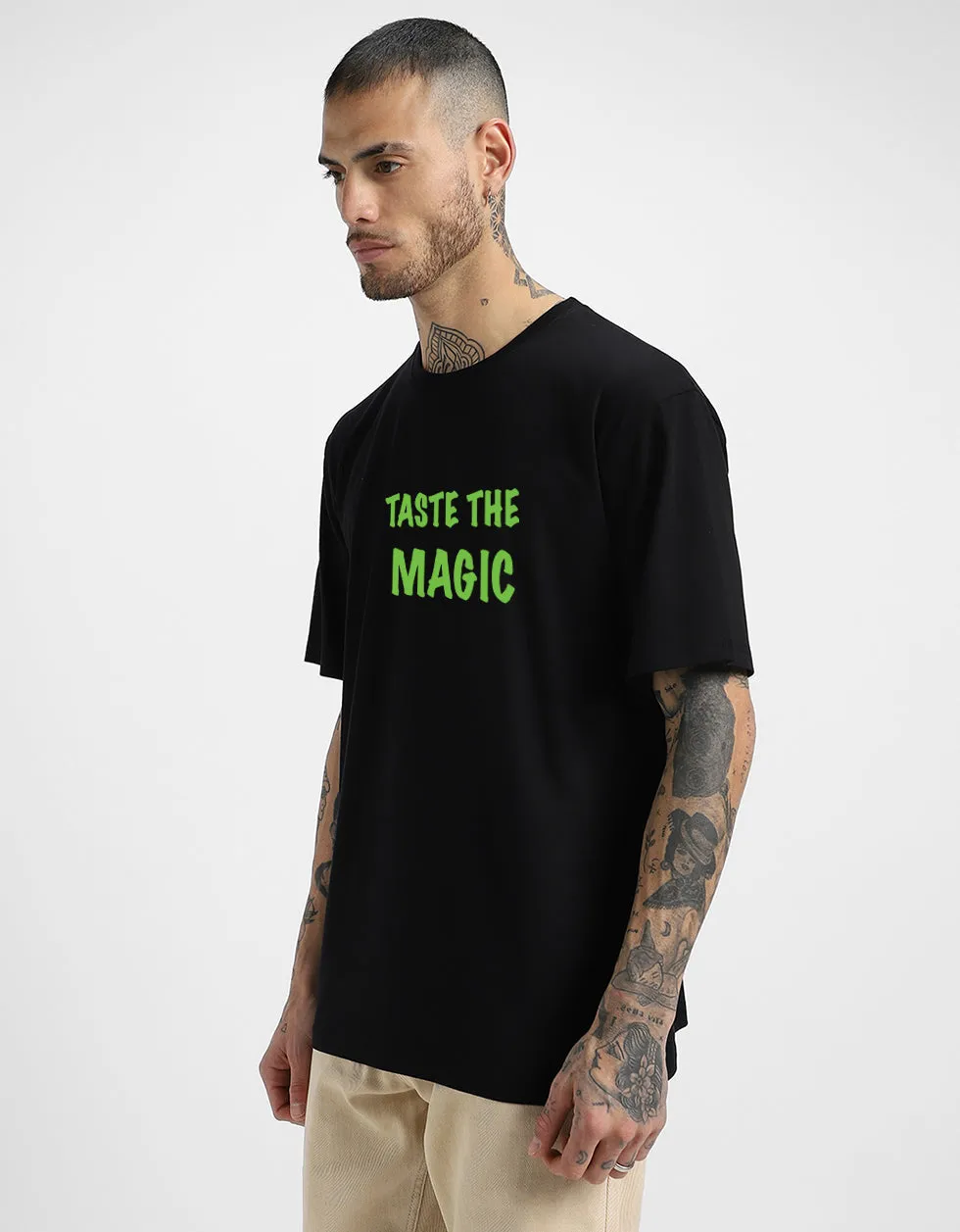 TASTE OF MAGIC Black Oversized Tshirt