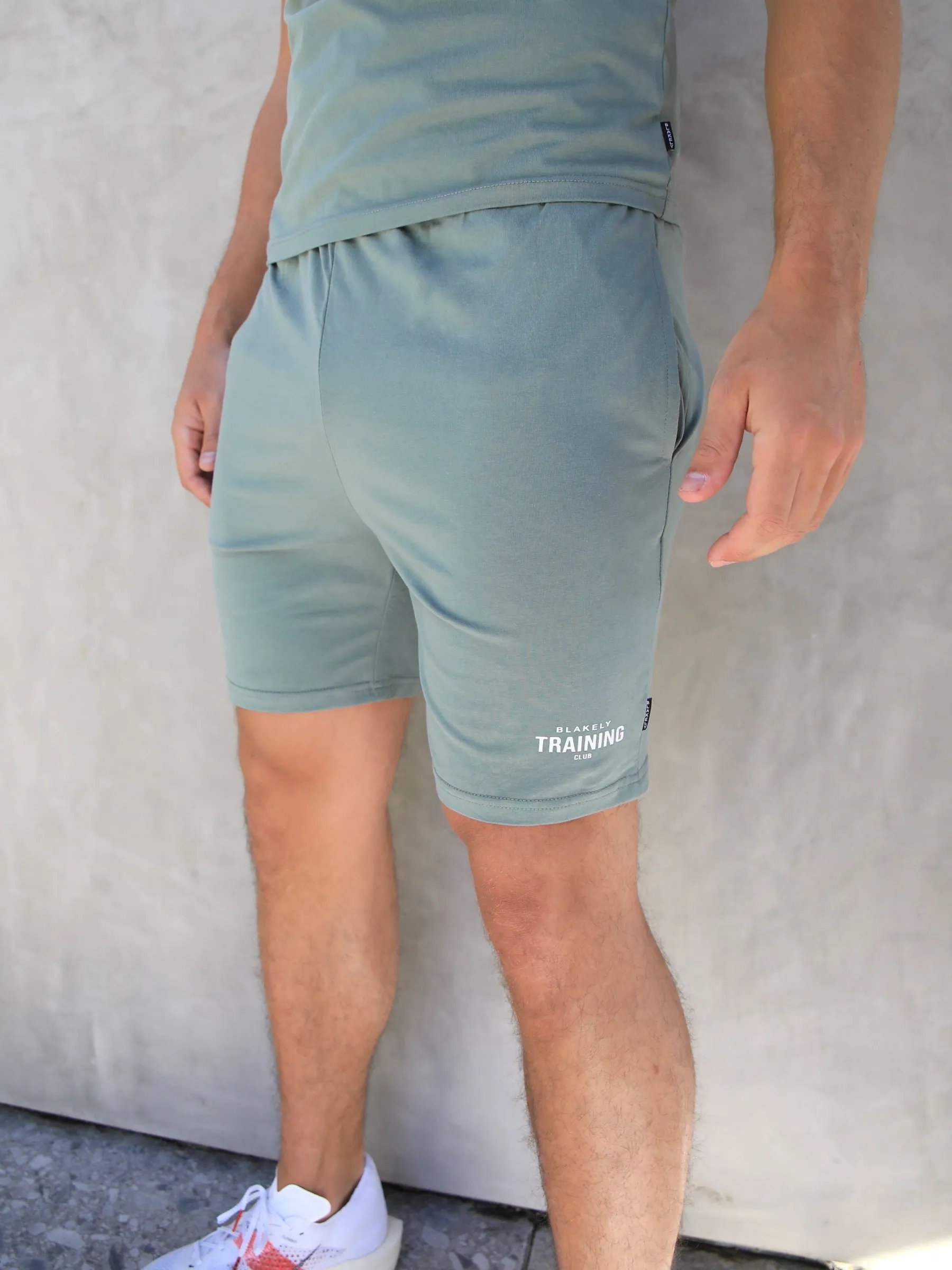 Training Stretch Shorts - Sage Green