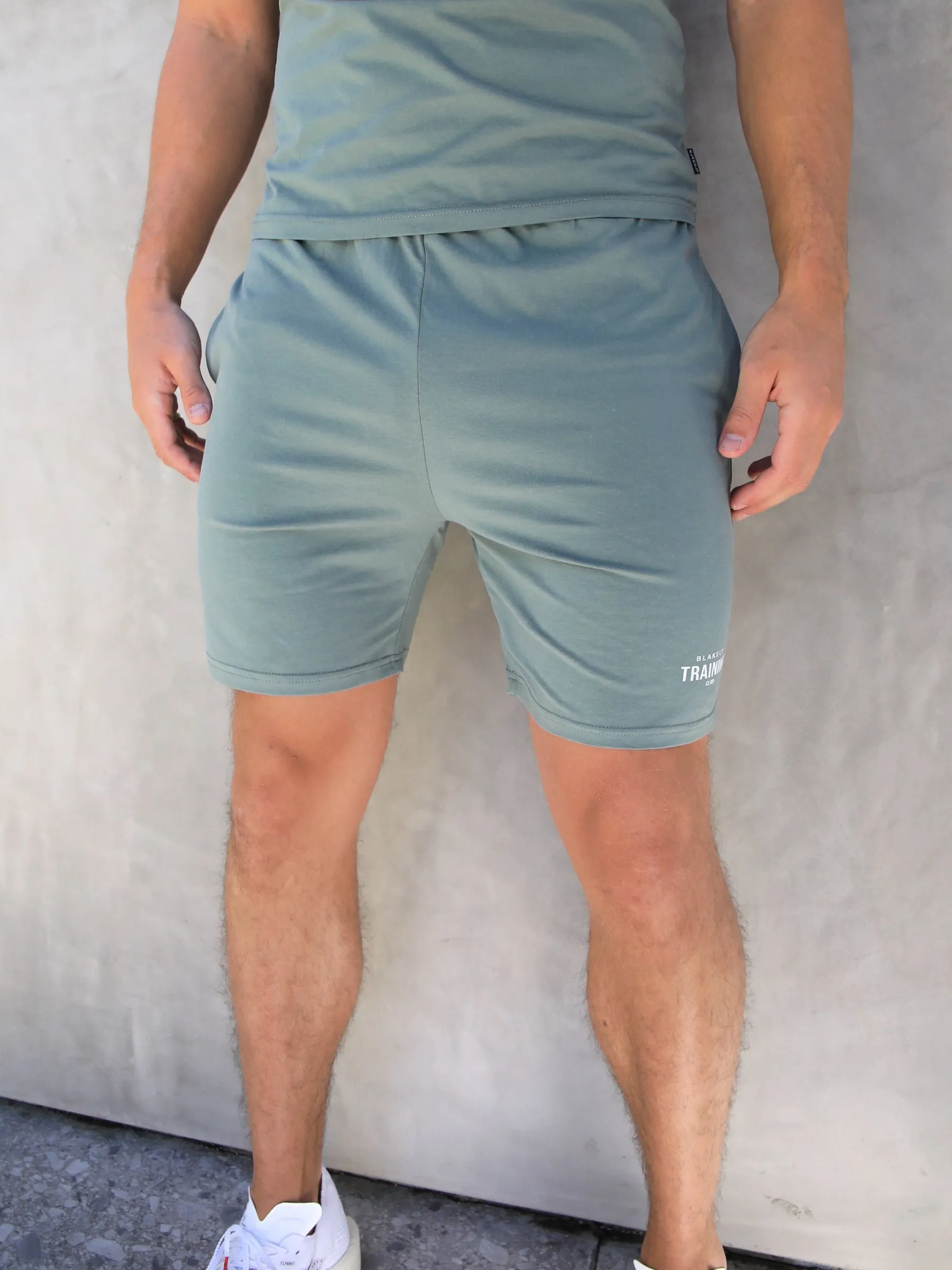 Training Stretch Shorts - Sage Green