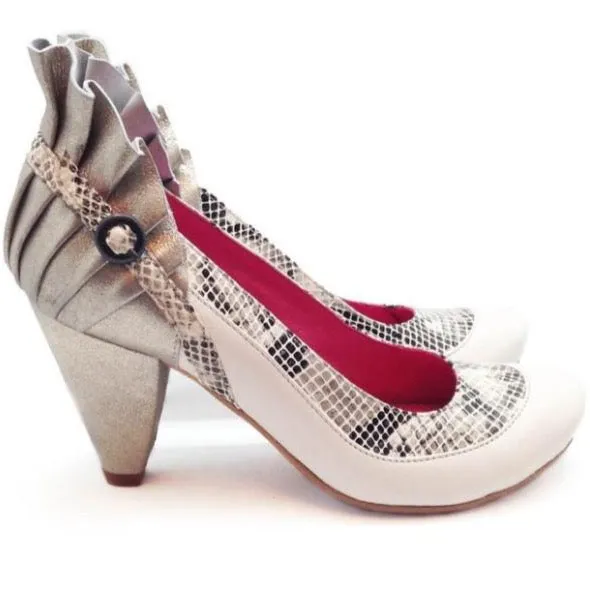 Tresor - Ivory heel shoe- last pair 35